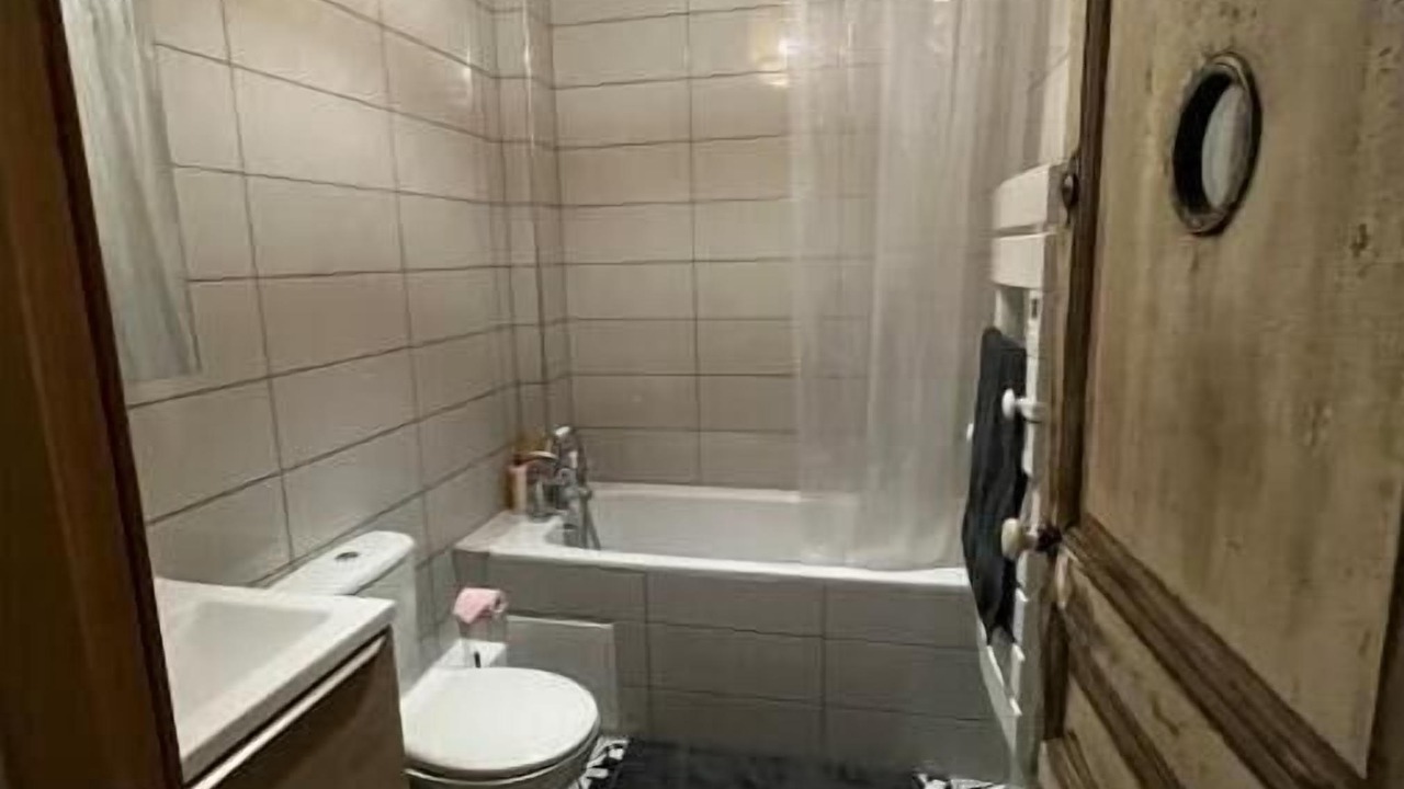 Photo of Bathroom in Quartier Victor Hugo