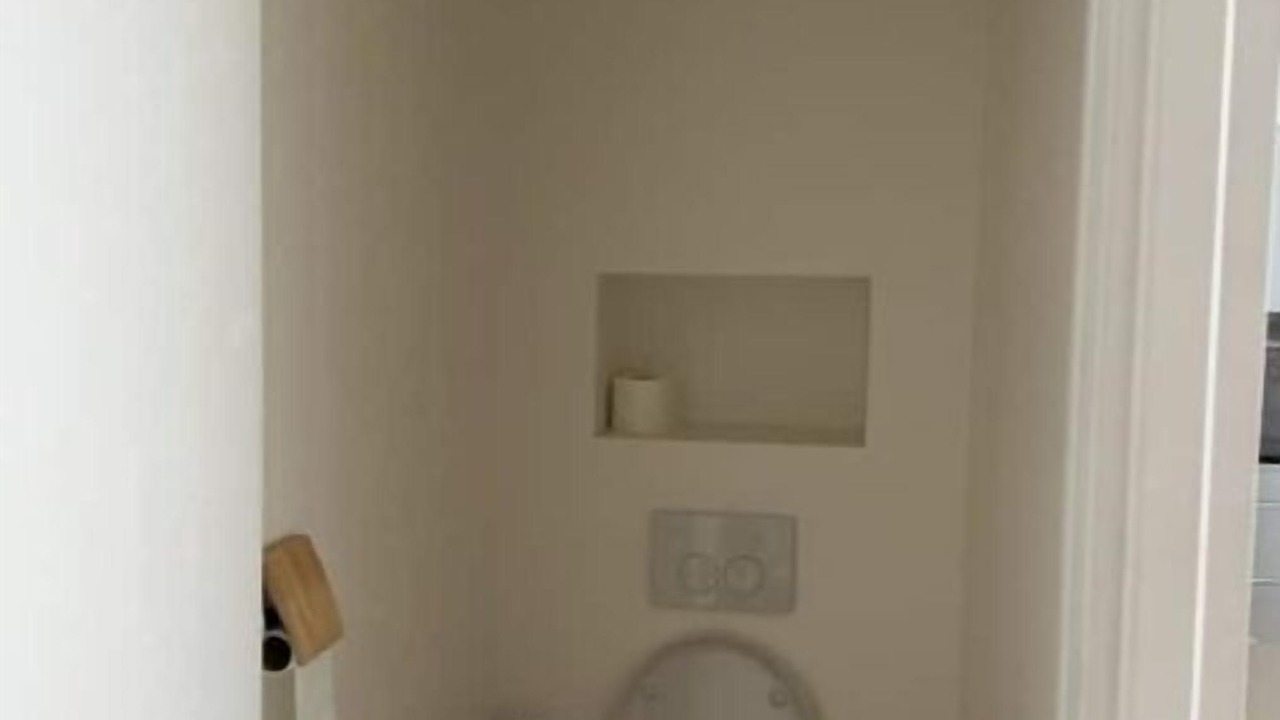 Photo of Bathroom in Combat