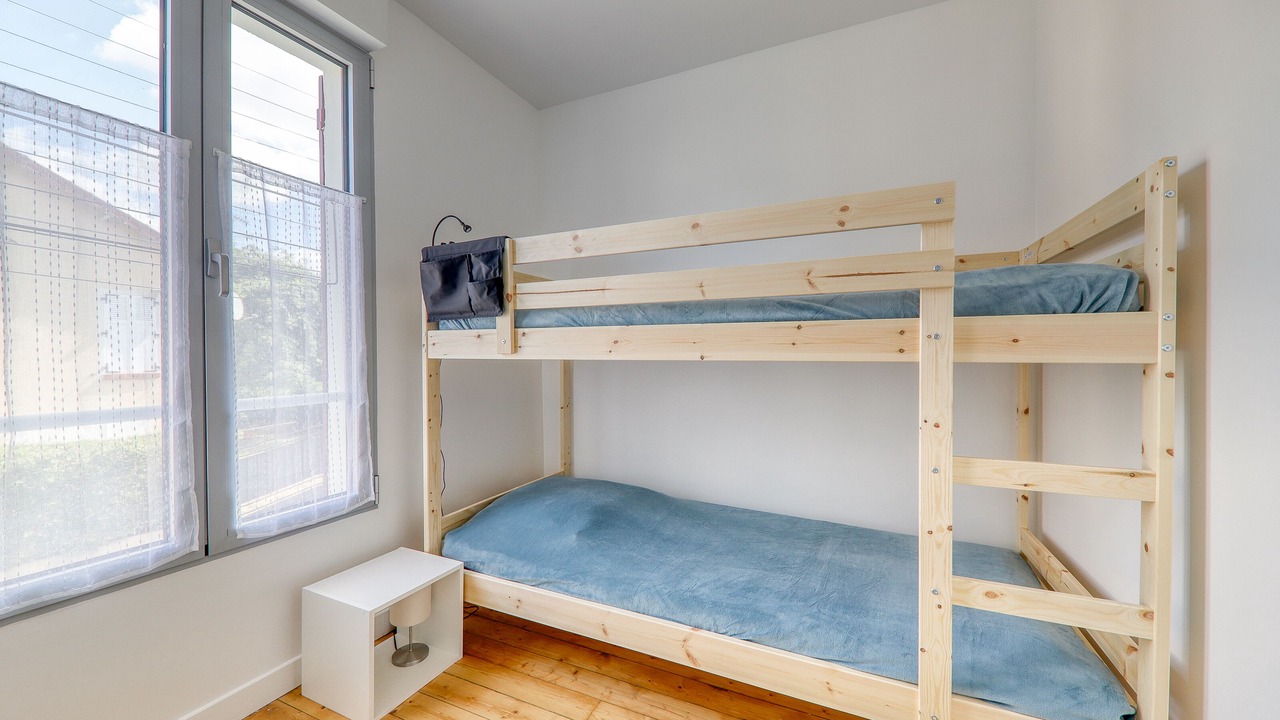 Photo of Bedroom in Esbly