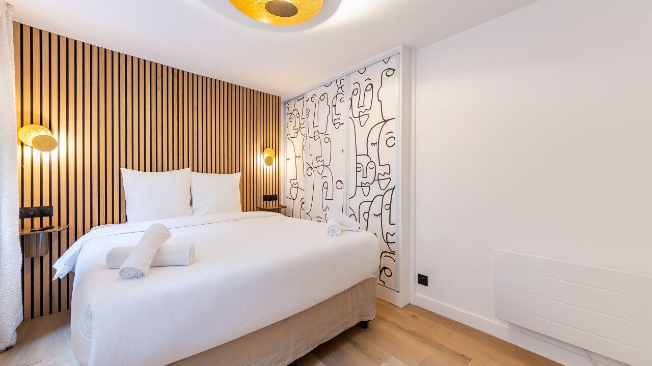 Photo of Bedroom in Val-de-Grace