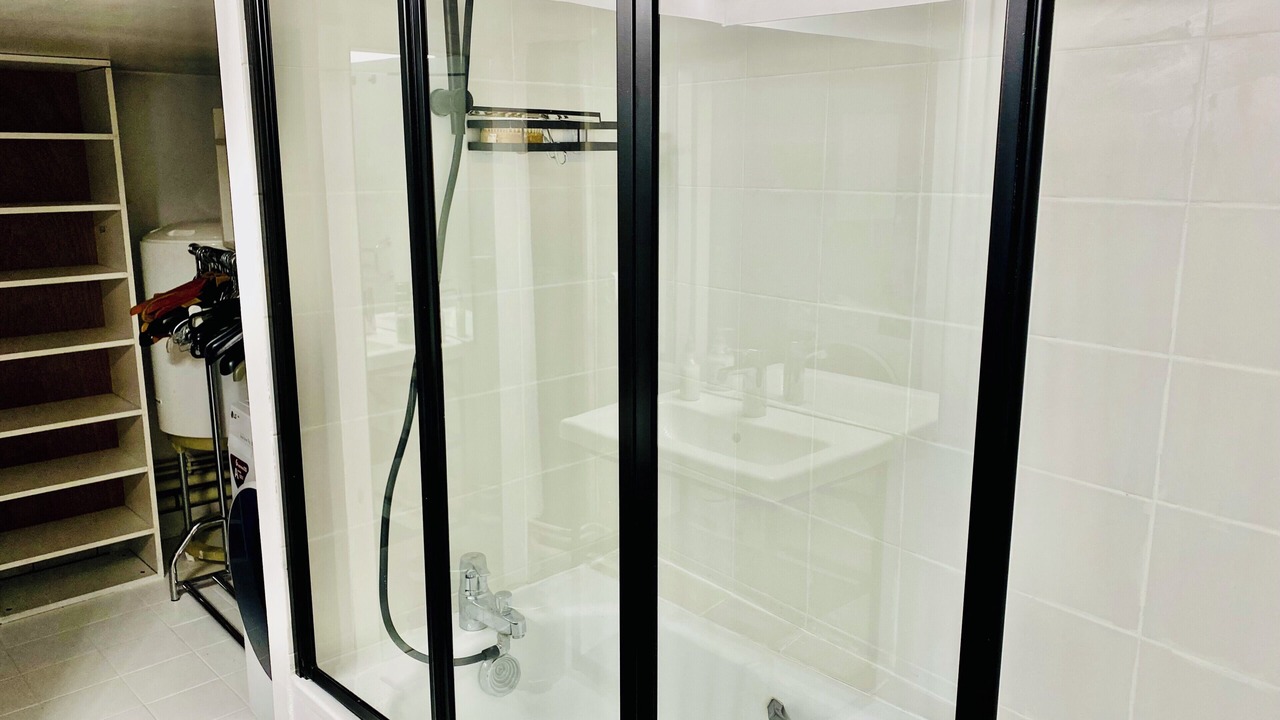Photo of Bathroom in Les Halles