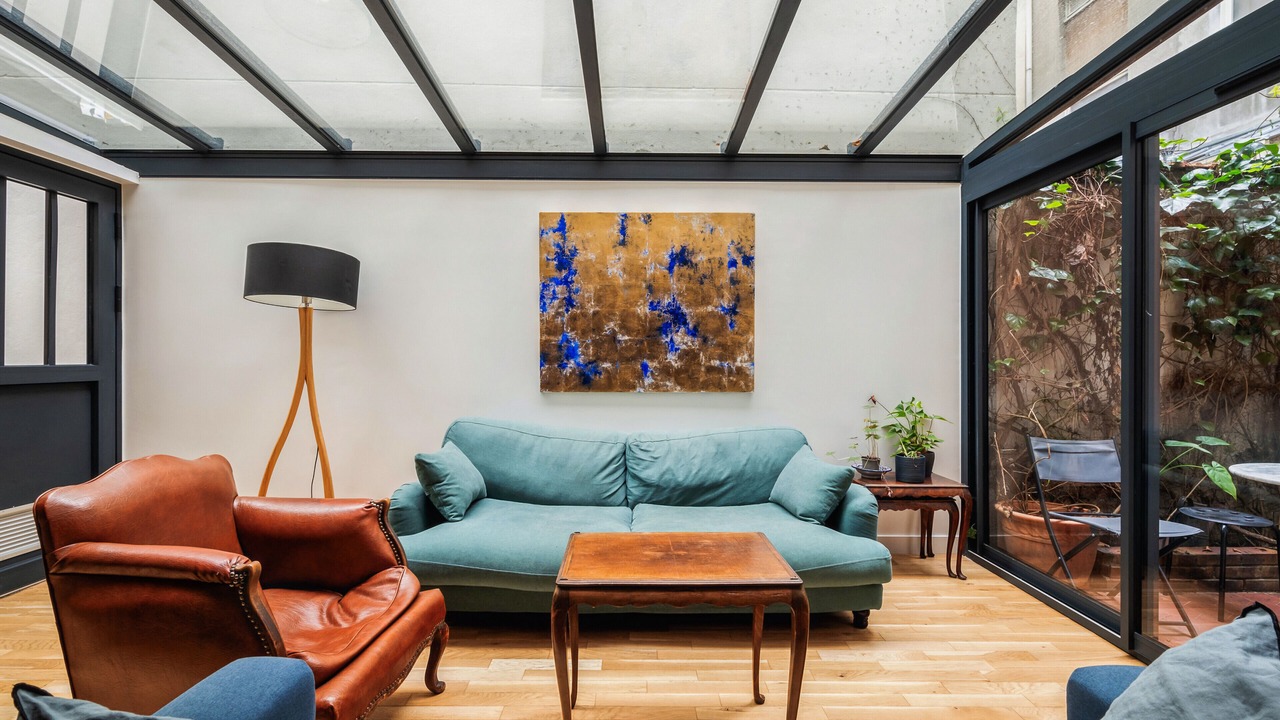 Photo of Livingroom in 11th Arrondissement