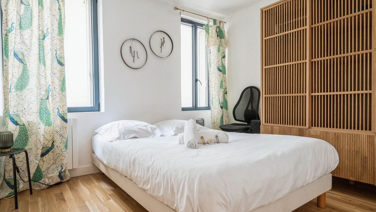 Photo of Bedroom in 11th Arrondissement