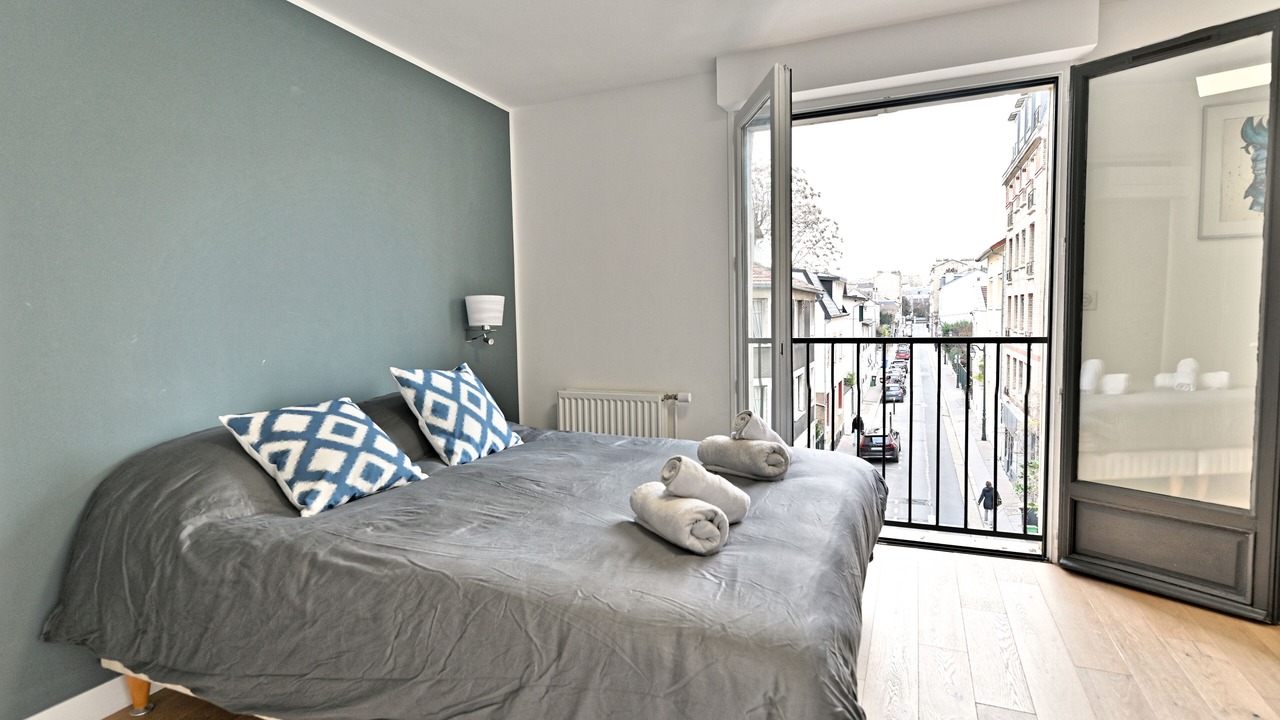 Photo of Bedroom in Asnieres-sur-Seine