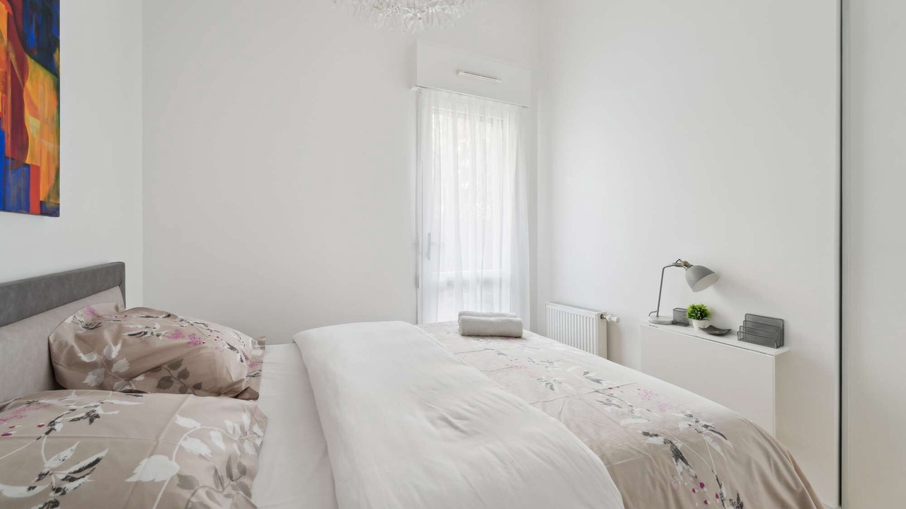Photo of Bedroom in Asnieres-sur-Seine