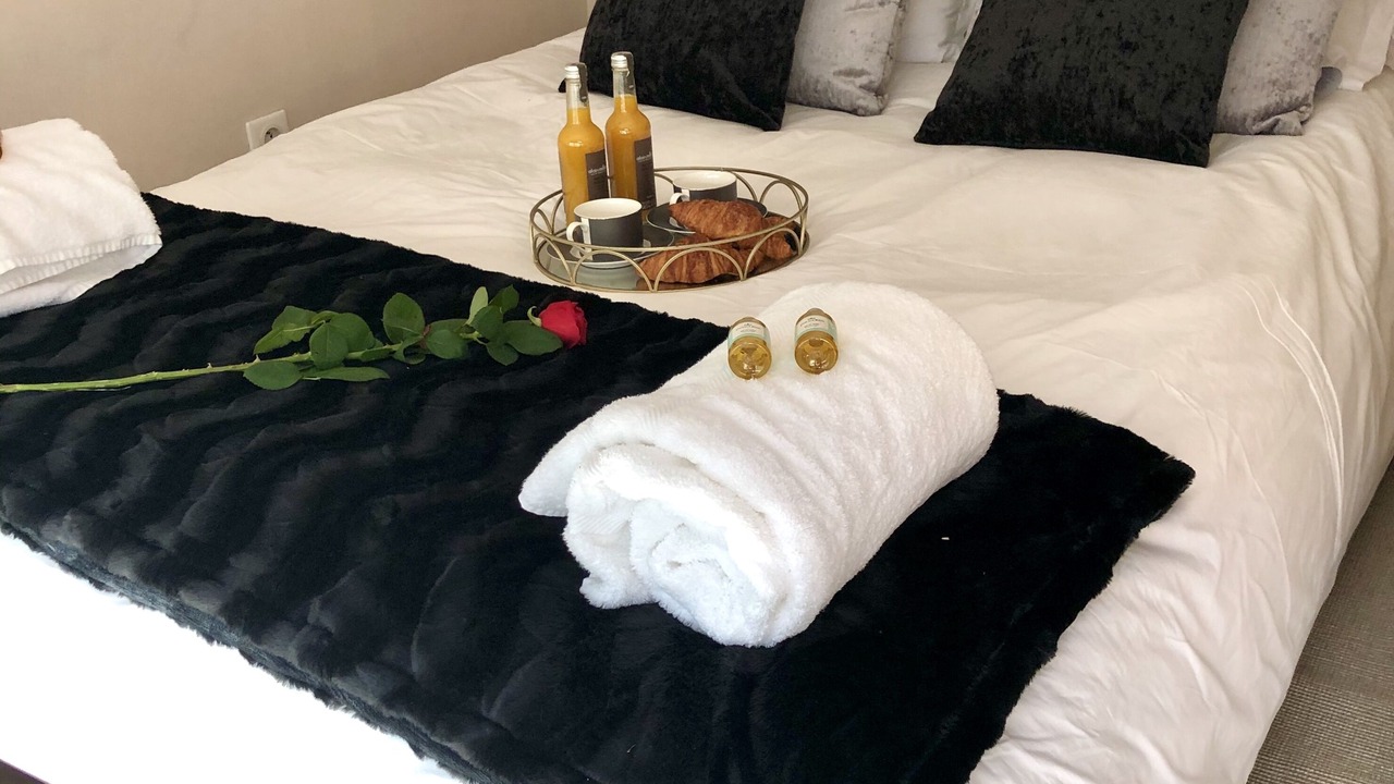 Photo of Bedroom in Combat