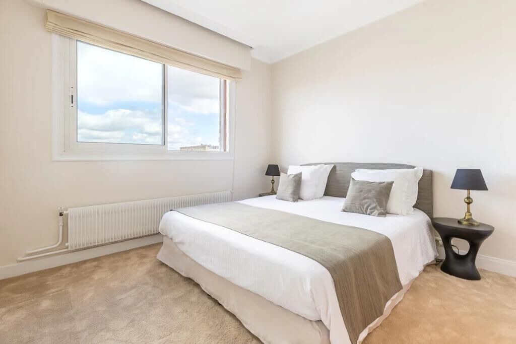 Photo of Bedroom in 16th Arrondissement