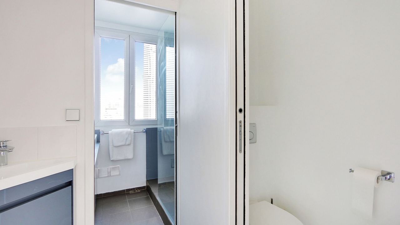 Photo of Bathroom in Chaillot
