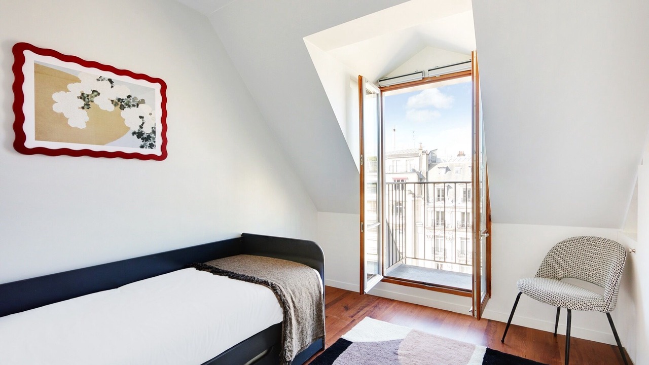 Photo of Bedroom in Chaillot