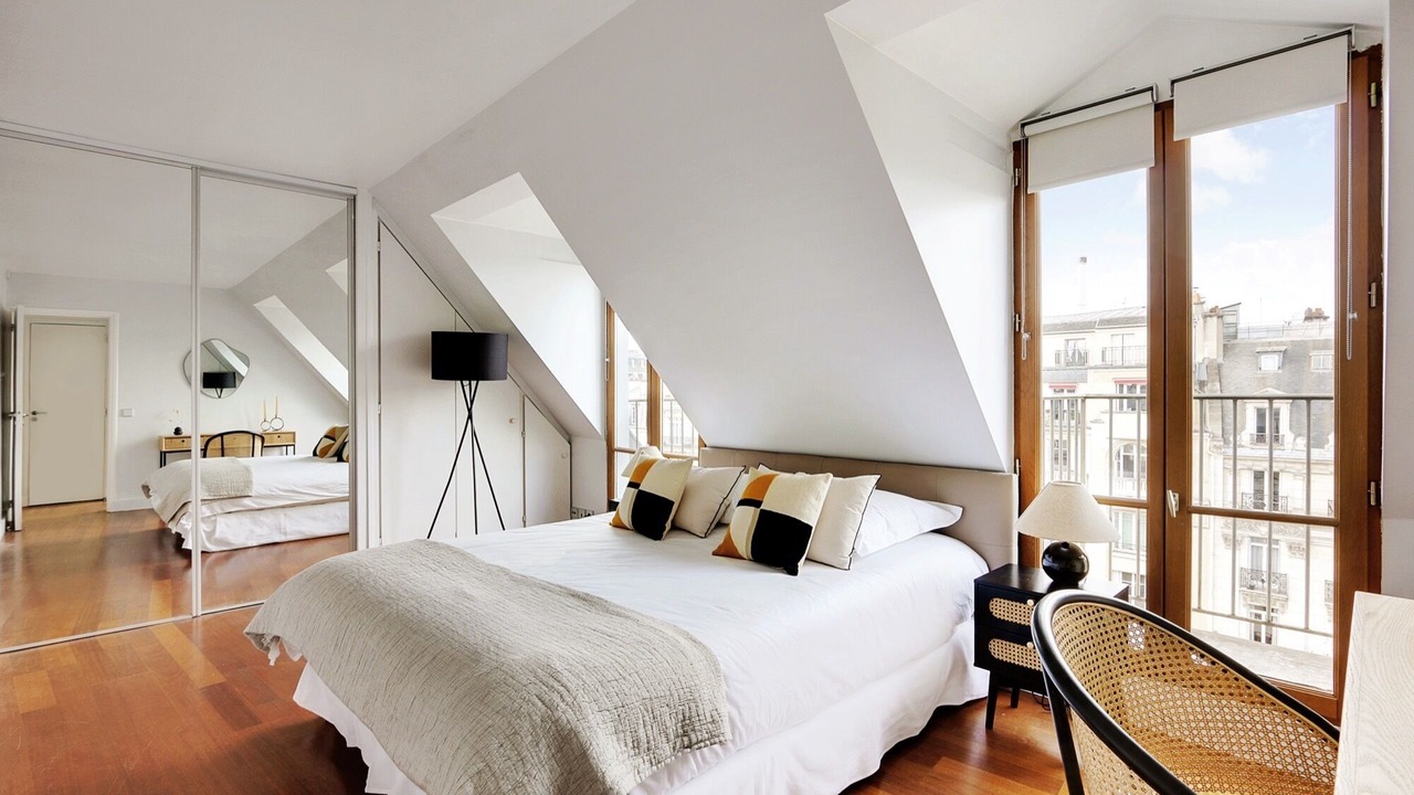 Photo of Bedroom in Chaillot
