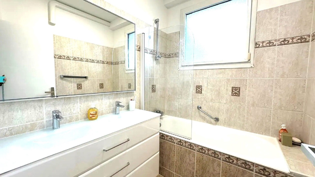 Photo of Bathroom in Auteuil