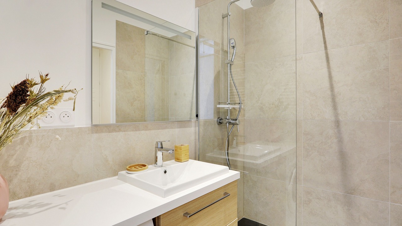 Photo of Bathroom in Bercy