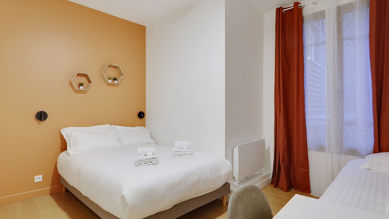 Photo of Bedroom in Bercy