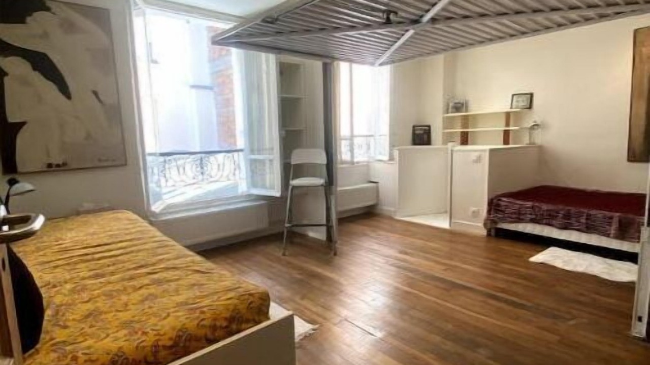 Photo of Bedroom in Combat