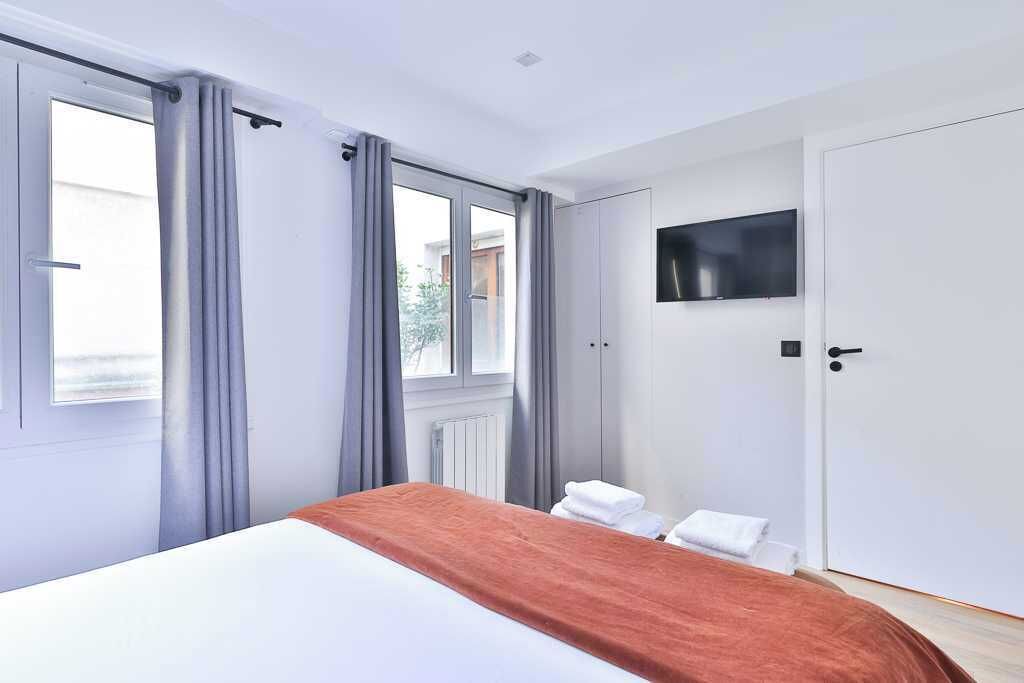 Photo of Bedroom in Quartier Saint-Ambroise