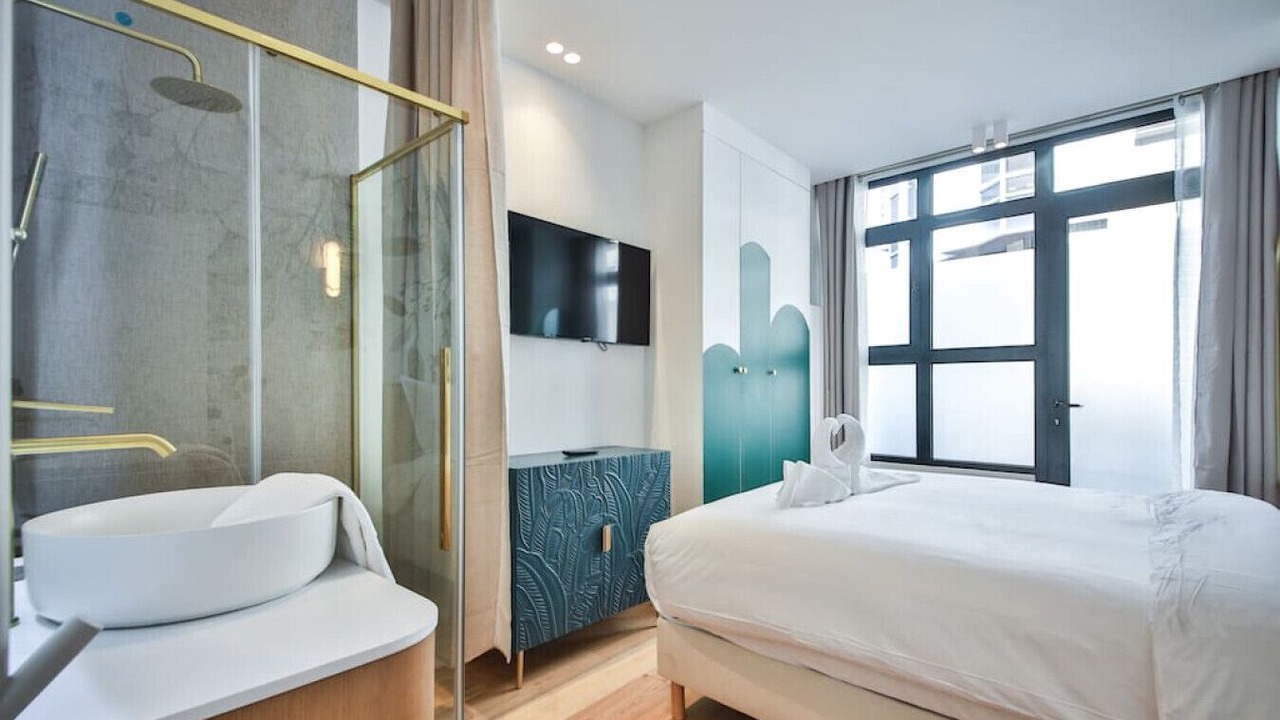 Photo of Bedroom in Grenelle