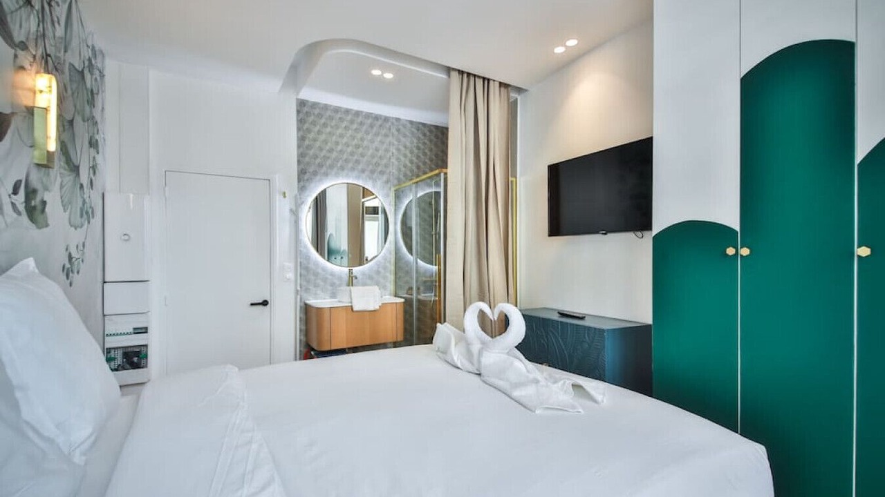 Photo of Bedroom in Grenelle