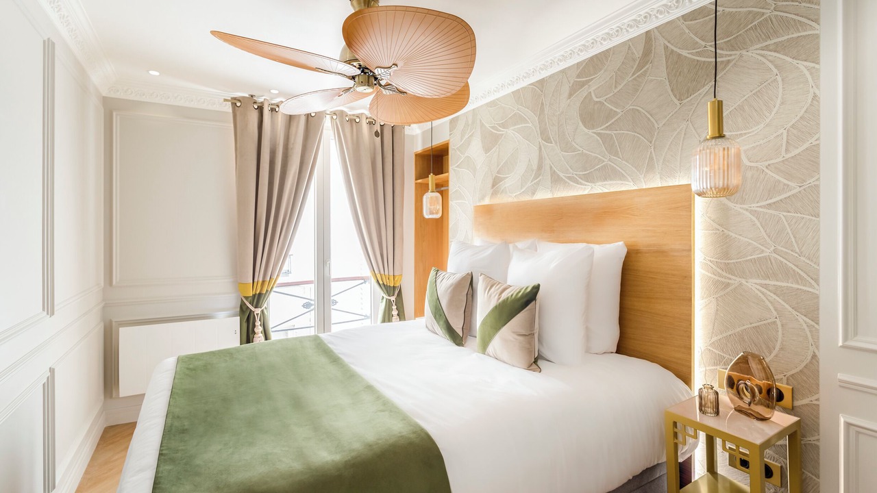 Photo of Bedroom in Quartier de la Place-Vendome