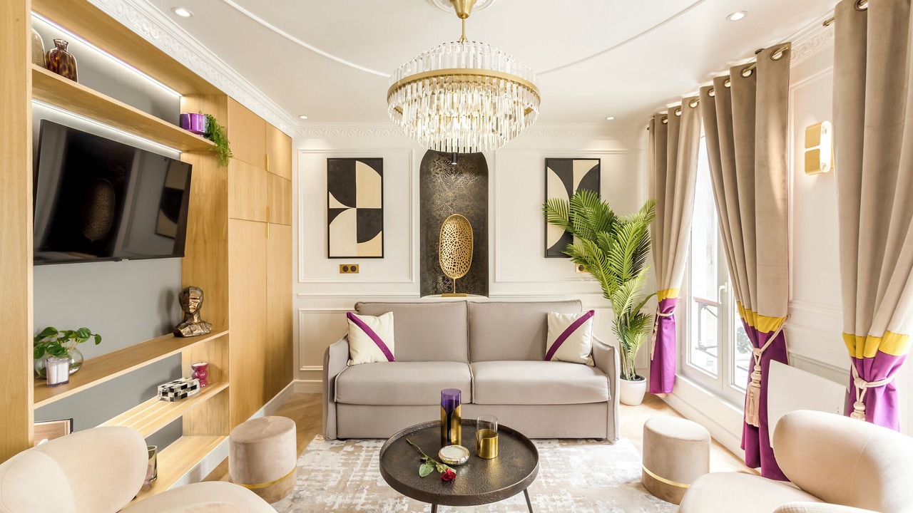 Photo of Livingroom in Quartier de la Place-Vendome