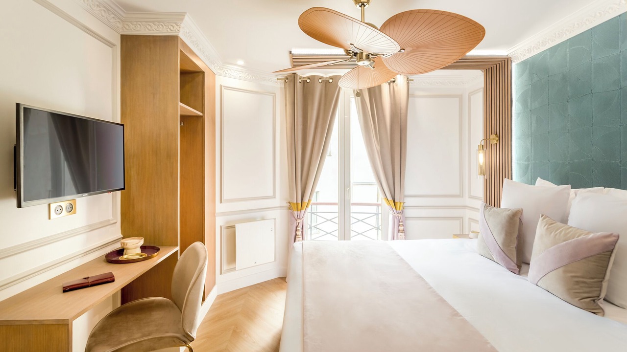Photo of Bedroom in Quartier de la Place-Vendome