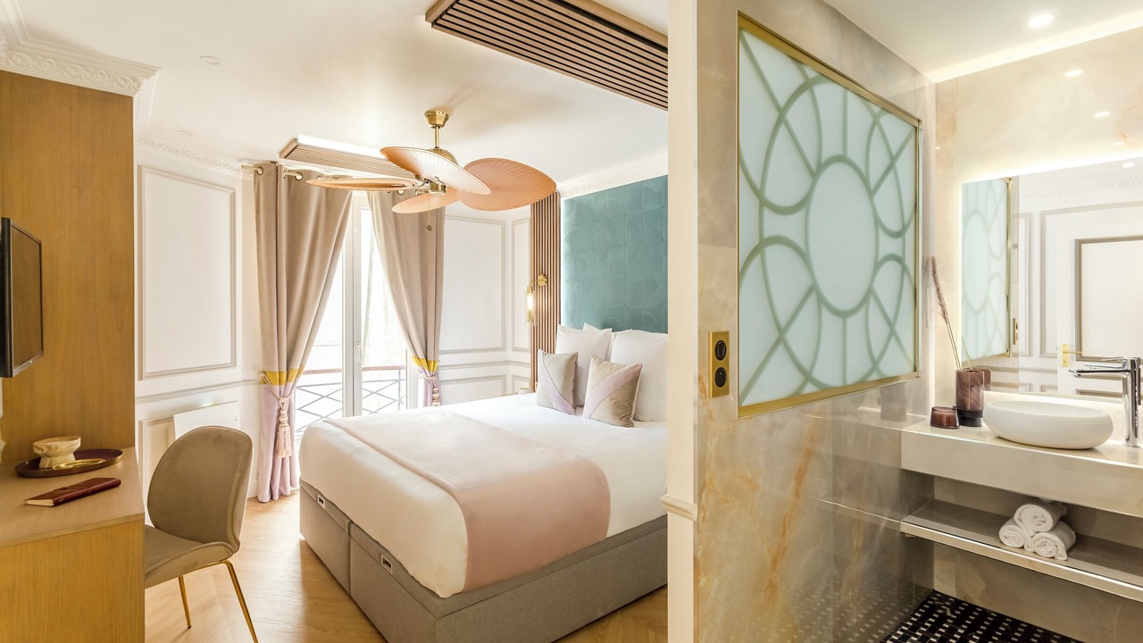 Photo of Bedroom in Quartier de la Place-Vendome
