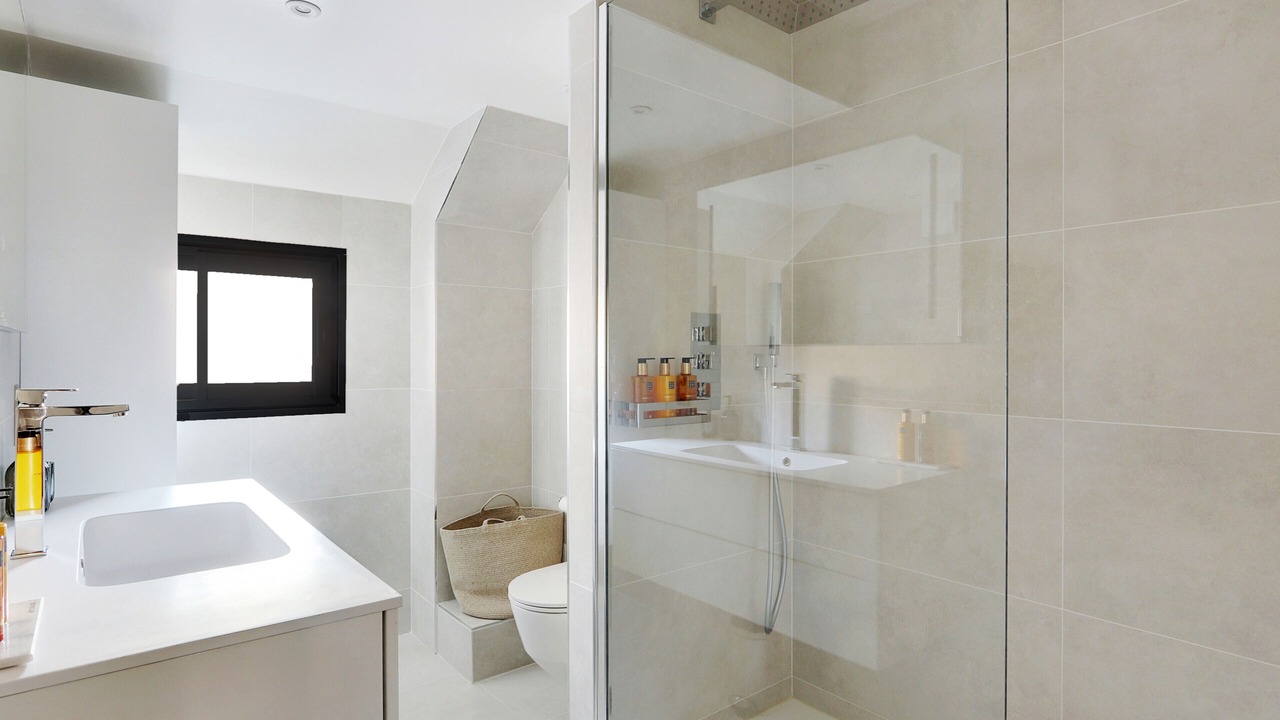 Photo of Bathroom in Porte-Dauphine