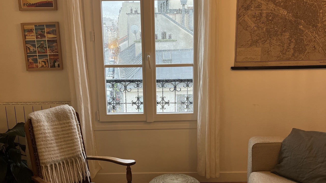 Photo of Livingroom in Quartier de la Folie-Mericourt