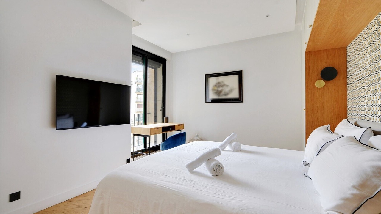 Photo of Bedroom in 16th Arrondissement