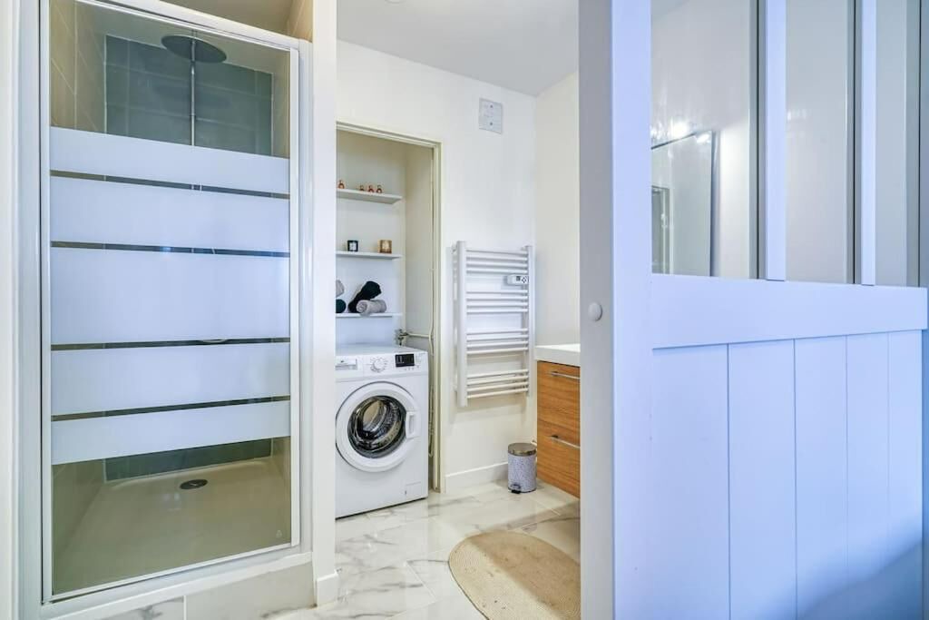 Photo of Bathroom in Choisy-le-Roi