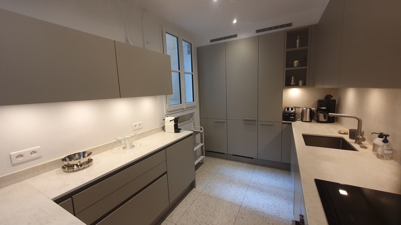 Photo of Kitchen in 16th Arrondissement