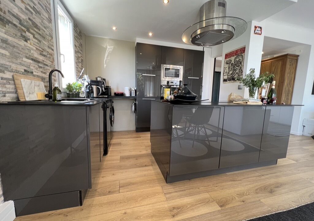 Photo of Kitchen in Saint-Cloud