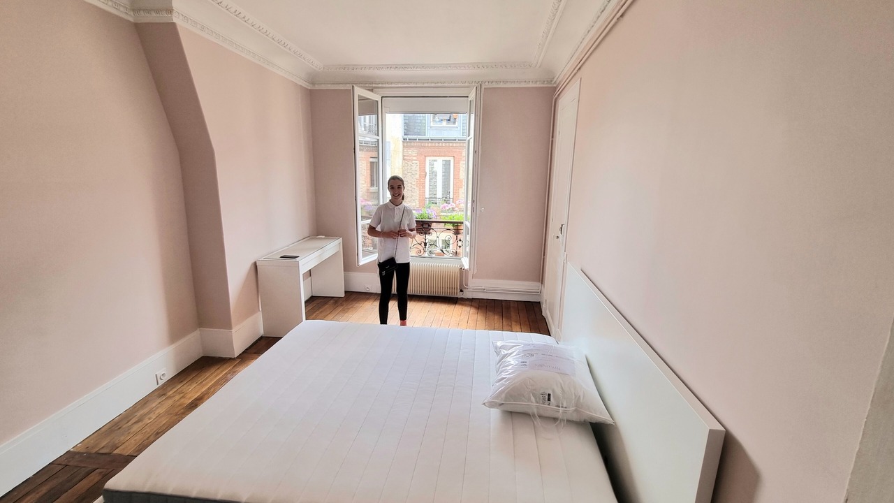 Photo of Bedroom in 16th Arrondissement