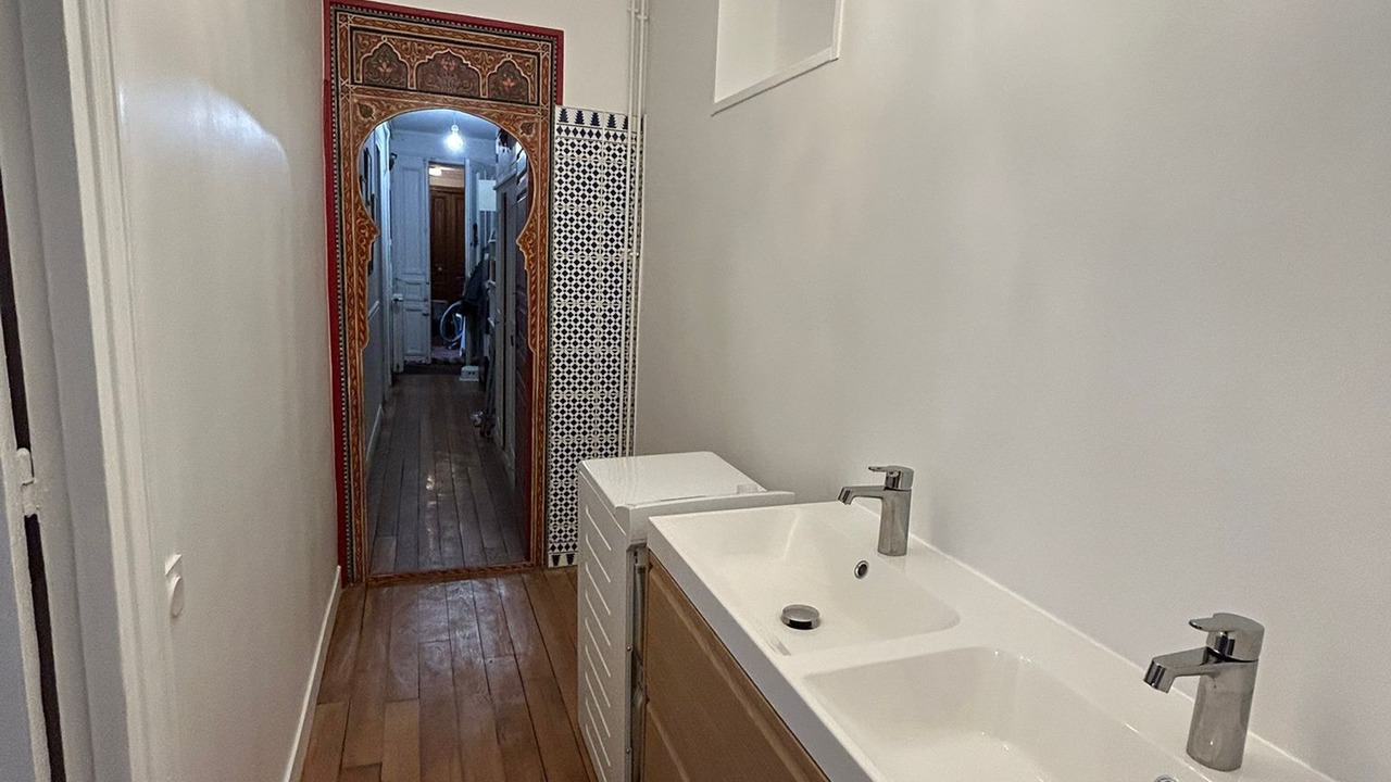 Photo of Bathroom in 16th Arrondissement