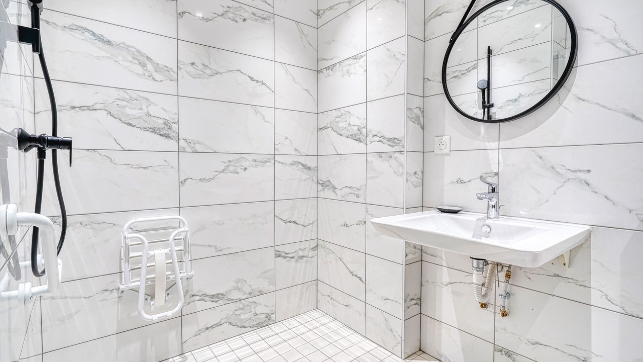 Photo of Bathroom in Belleville