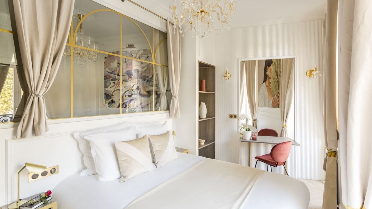 Photo of Bedroom in Arts-et-Metiers