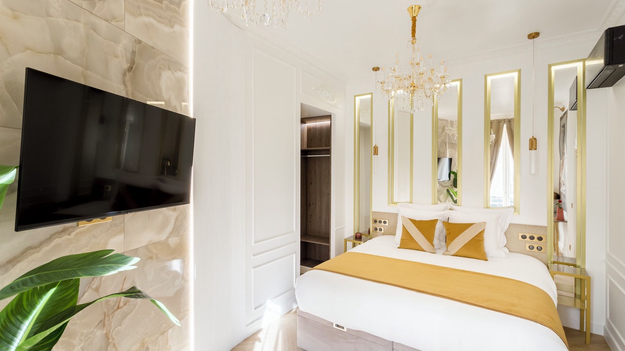 Photo of Bedroom in Arts-et-Metiers