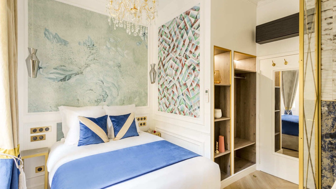Photo of Bedroom in Arts-et-Metiers