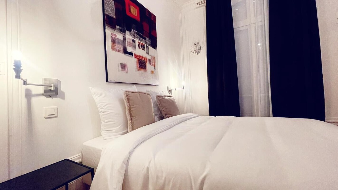 Photo of Bedroom in Passy