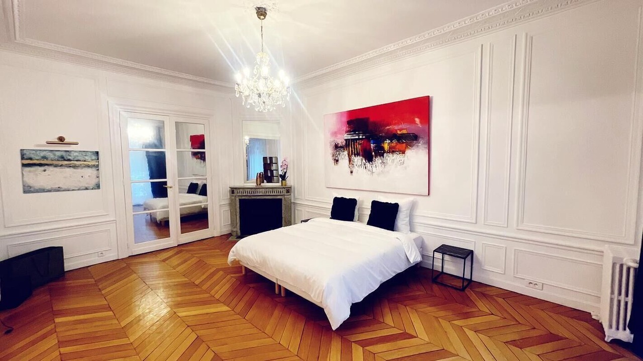 Photo of Bedroom in Passy