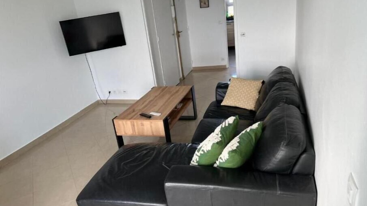 Photo of Livingroom in Les Pavillons-sous-Bois