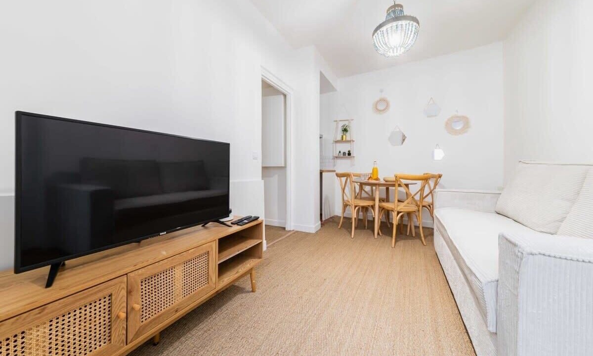 Photo of Livingroom in Belleville