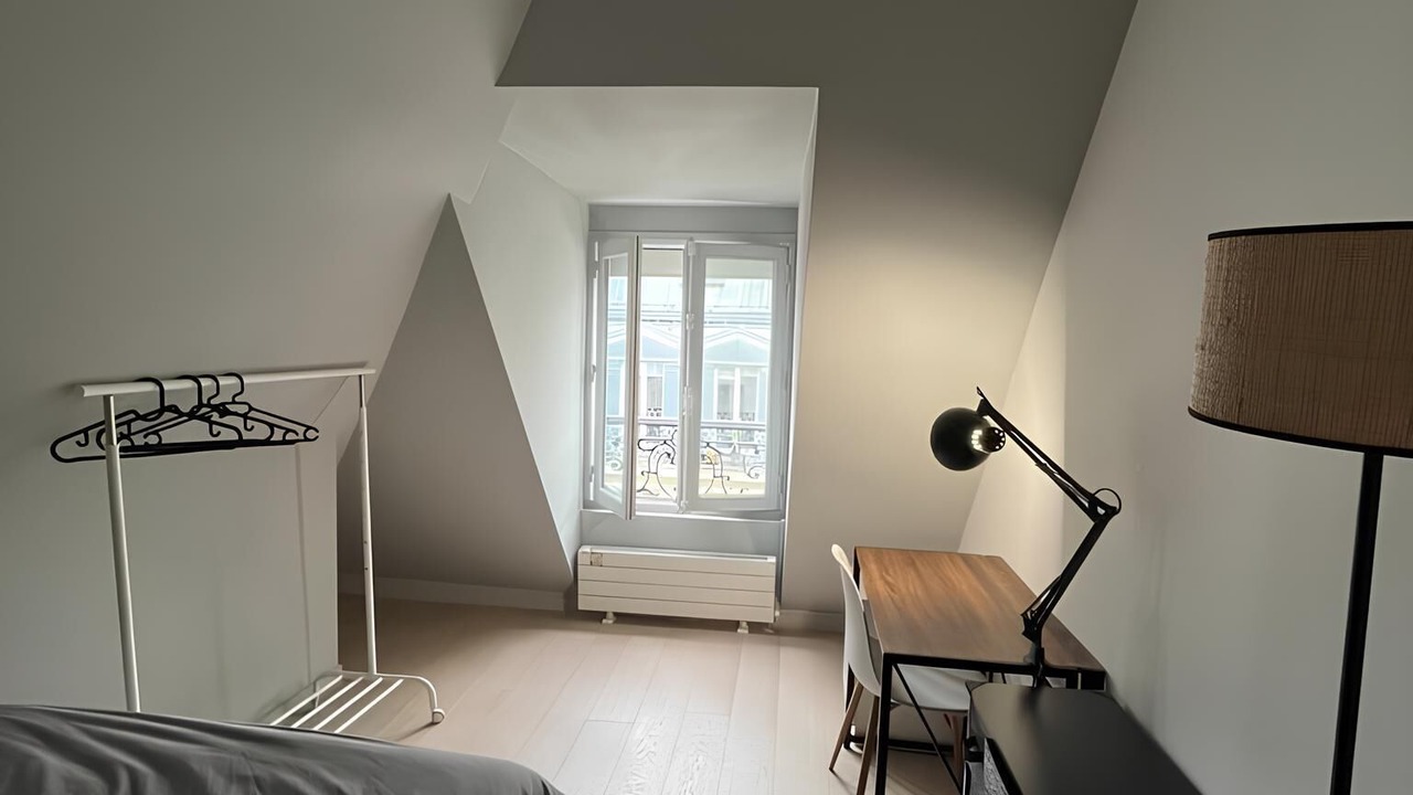 Photo of Bedroom in Arts-et-Metiers