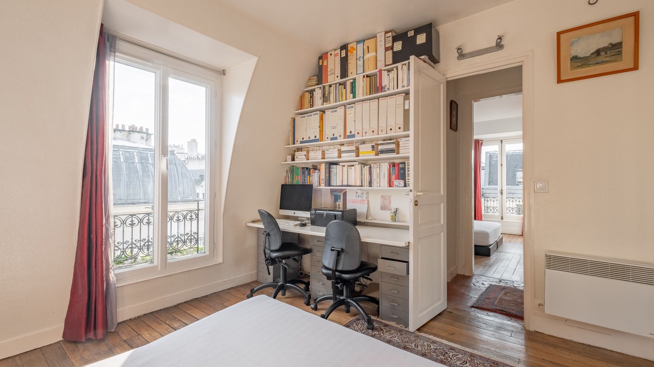 Photo of Bedroom in Grenelle