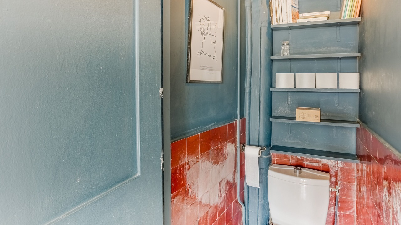 Photo of Bathroom in Quartier de la Folie-Mericourt