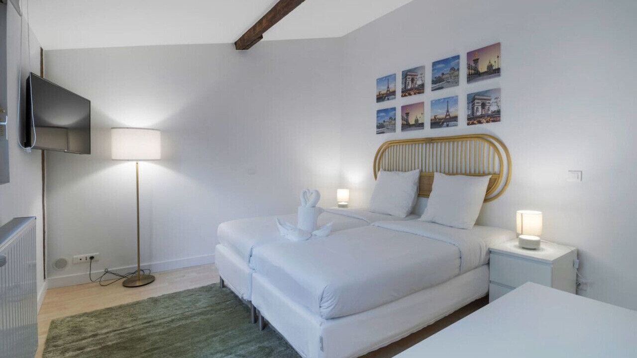 Photo of Bedroom in 5th Arrondissement