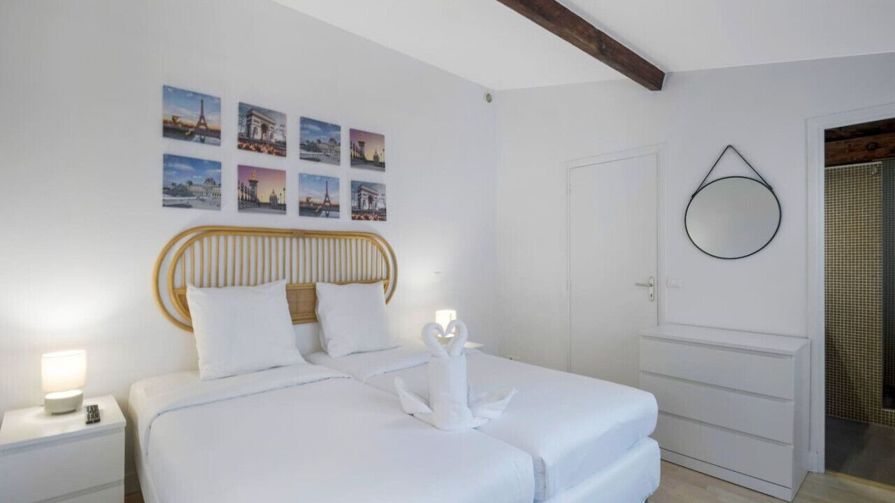 Photo of Bedroom in 5th Arrondissement