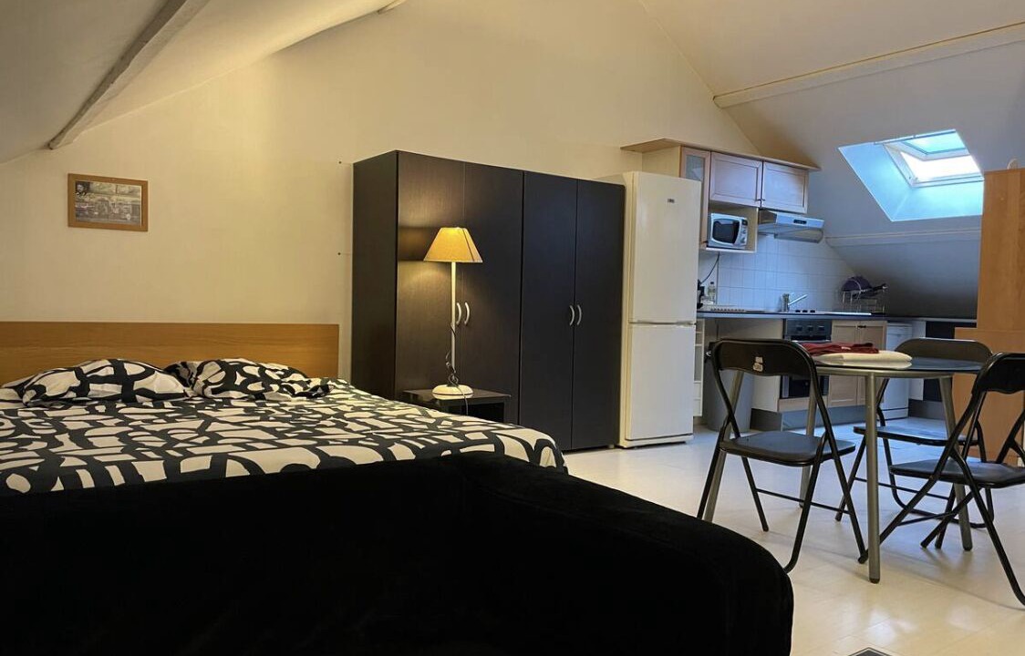 Photo of Bedroom in Colombes