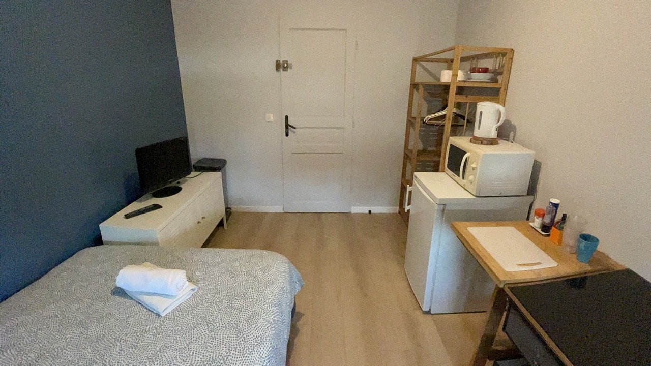 Photo of Bedroom in Colombes