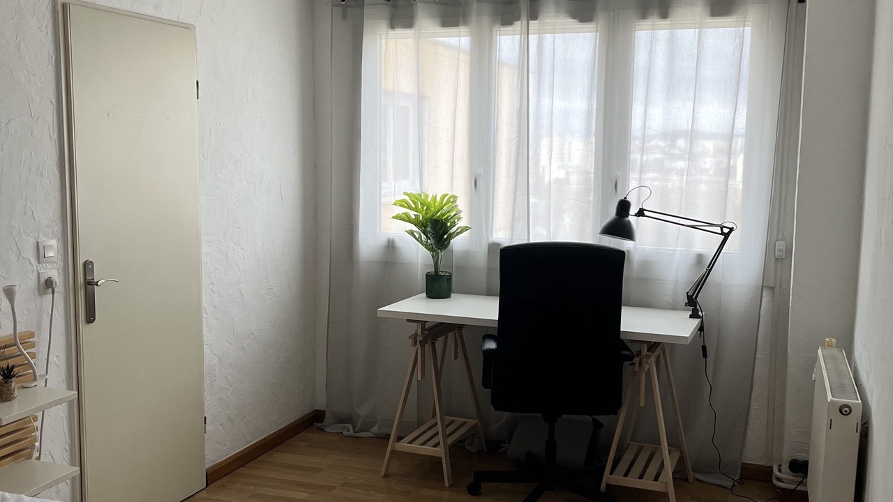 Photo of Bedroom in Epinay-sur-Seine