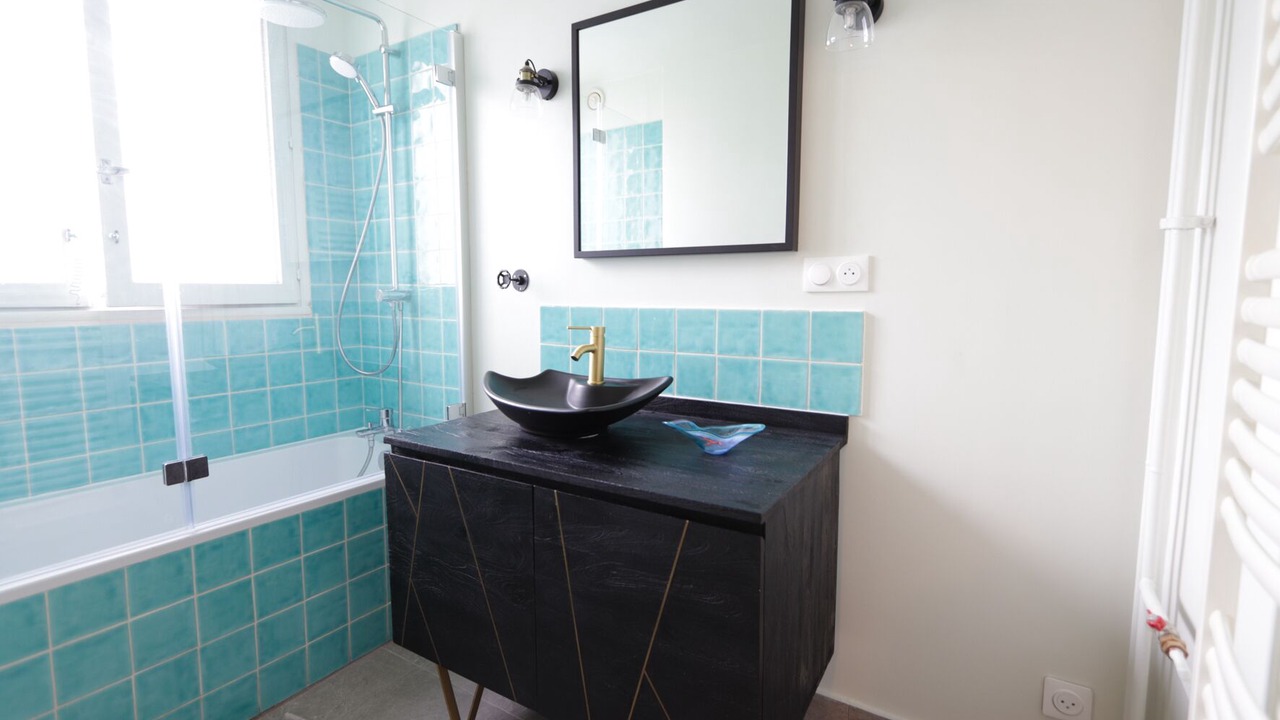 Photo of Bathroom in Bois-Colombes